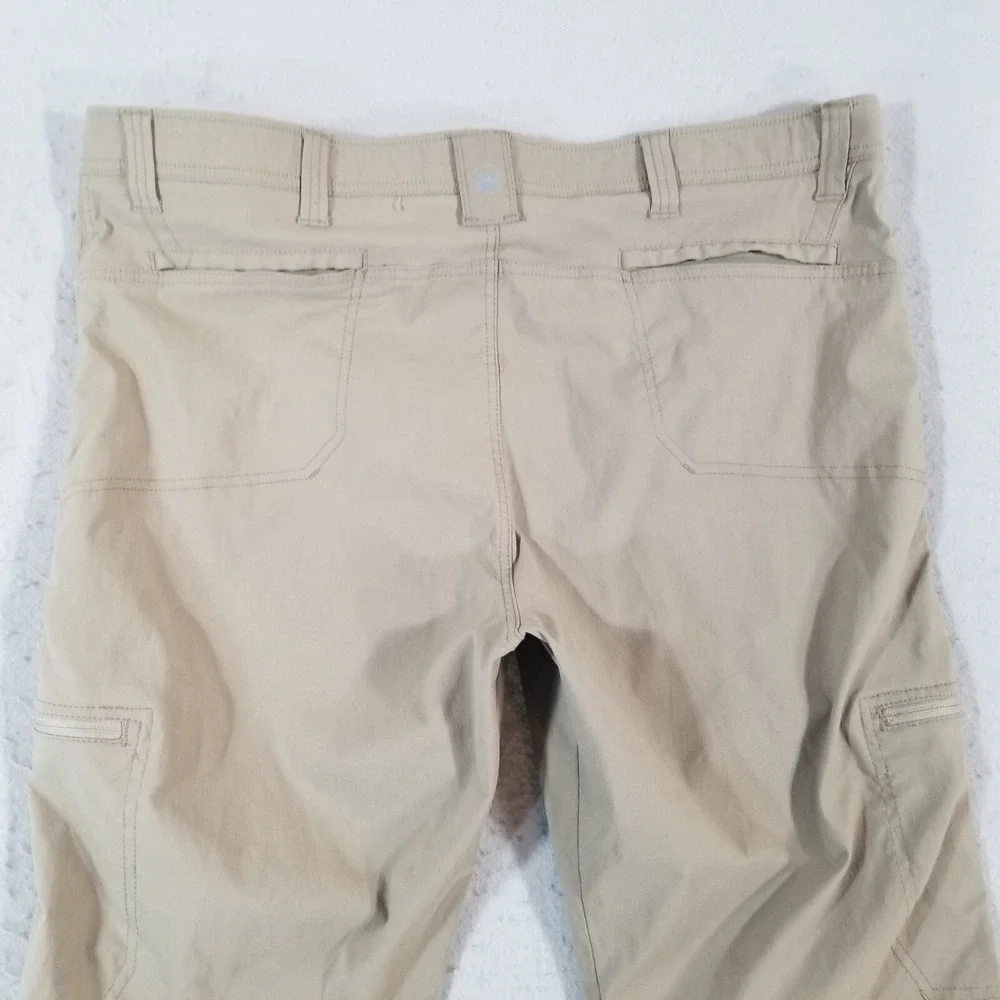 Wrangler outdoor cargo pants men's 44 x 28 brown comfort waist flex stretch